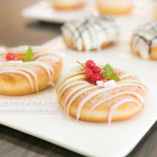 長沙市歐米奇西點職業培訓學校 供應產品