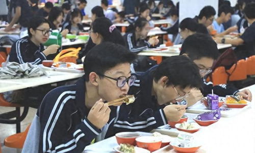 預制菜 進校園 那孩子以后的食品安全怎么辦