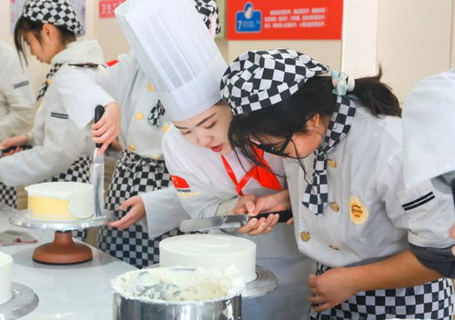 2021年創業學西點 如何選擇一所讓自己滿意的陽江西點學校